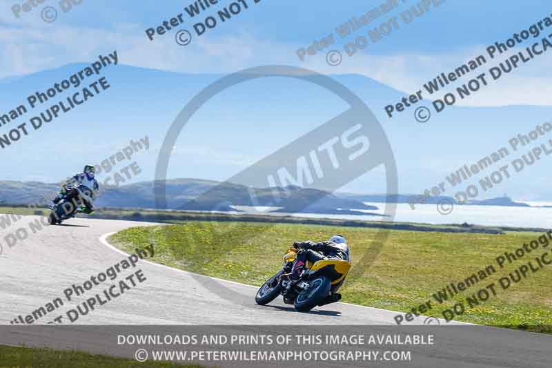 anglesey no limits trackday;anglesey photographs;anglesey trackday photographs;enduro digital images;event digital images;eventdigitalimages;no limits trackdays;peter wileman photography;racing digital images;trac mon;trackday digital images;trackday photos;ty croes